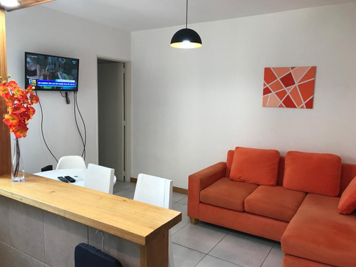 Departamento En  Avenida Jujuy Al 700 Piso 7