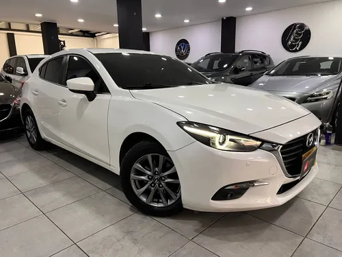 Mazda 3 2.0 Sport Touring