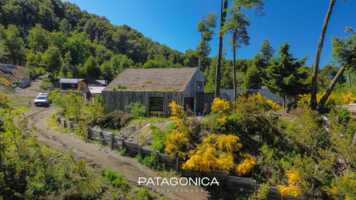 Venta Local 174m2 Planta. Elab. Cerveza, S/ruta, Villa La Angostura
