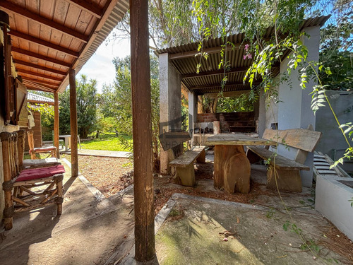 Casa En La Caleta