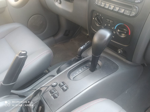 Imagem 5 de 8 de Jeep Cherokee 2007 3.7 Sport Aut. 5p