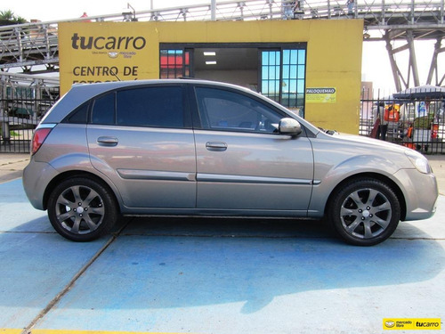 Kia Rio Ex 1600cc Mt Aa