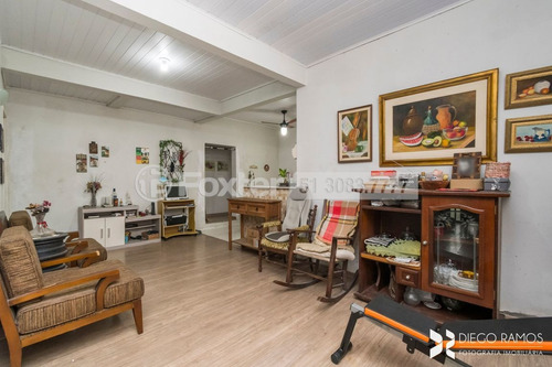 Imagem 2 de 22 de Casa, 3 Dormitórios, 130 M², Lomba Do Pinheiro - 208028