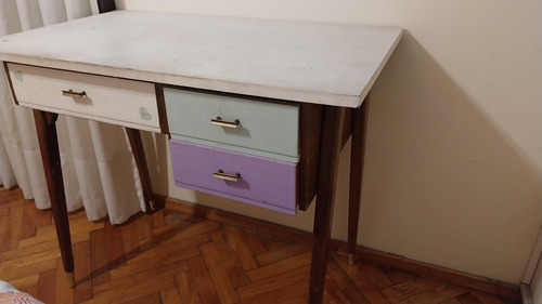Antiguo Escritorio Nórdico Marrón Claro (Usado)