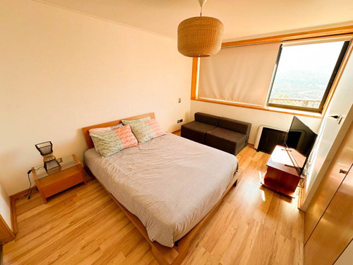 Espectacular Casa En Fundo Con Acceso Controlado Los Andes