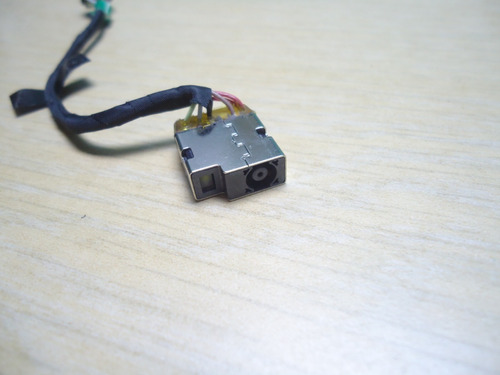Conector Power Jack Hp 240 G2 245 255 G2 14 D 14 E 14 X 15 D (Usado)