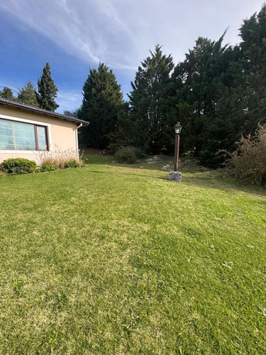 Casa En Venta - 3 Dormitorios 3 Baños - Tandil
