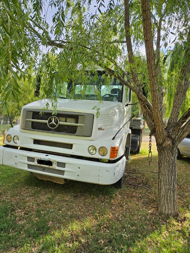 Camion Mb-1624 - Porta Volquetes