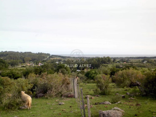 Naturaleza, Vista Al Mar Y A Los Cerros