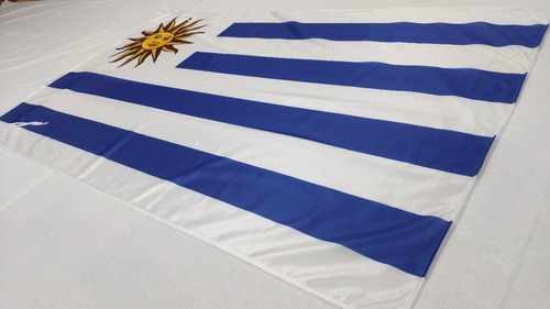 Bandera De Uruguay 90 X 150 Cm Hacemos De Todos Los Países