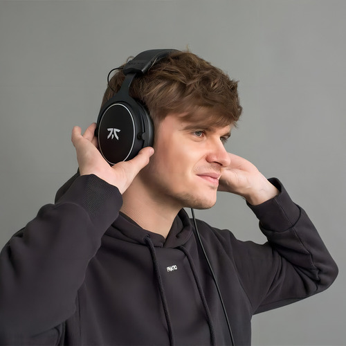 Headset Gamer Fnatic React Preto Hs0003-001