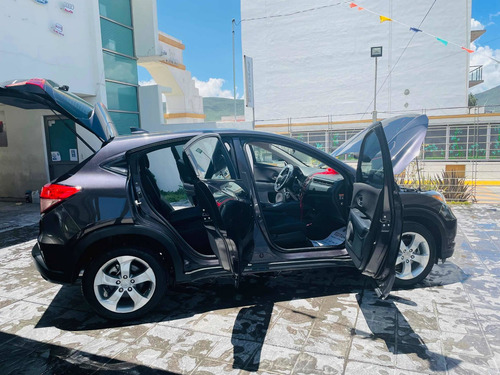 Imagen 7 de 11 de Honda Hr-v 2016 1.8 Uniq Mt