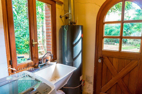Imagen 11 de 22 de Amplio Y Hermoso Chalet En Venta