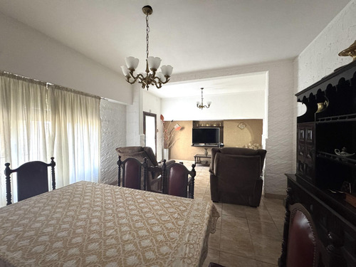 Casa En Venta En La Plata