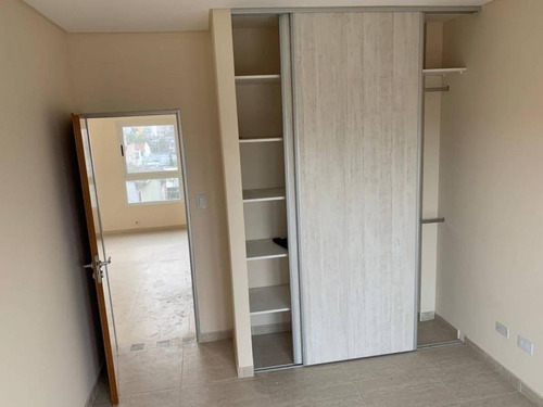 Departamento 2 Ambientes A Estrenar Centro Moron