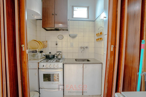 Alberdi 1200 - Monoambiente En Caballito Con Balcon