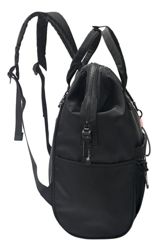 Mochila Boca De Pez Con Llavero Jade Skora Q Color Negro Diseño De La Tela Liso
