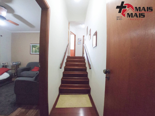 Imagem 9 de 15 de Casa 4 Dormitórios Com Amplo Quintal Em Campinas - Cp005