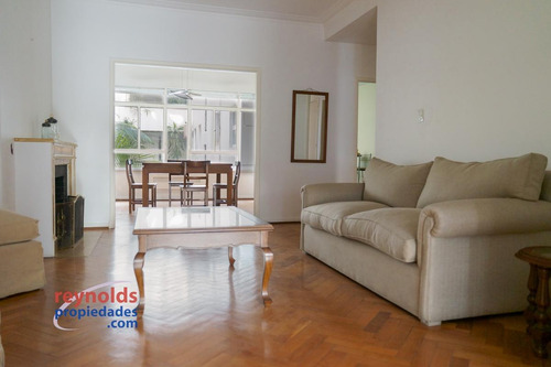Departamento 3 Ambientes Con Dependencia Y Cochera Móvil - Recoleta