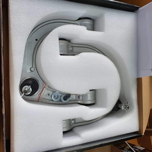 Horquillas Ucas, Ironman 4x4 Nissan Np300/frontier (Usado)