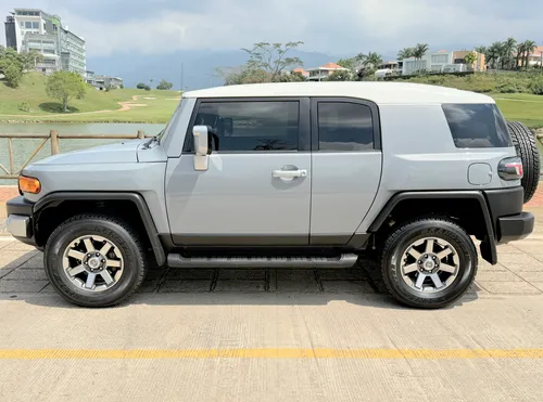 Toyota Fj Cruiser 4.0 Blindaje 3+ Como Nuevo Full Options