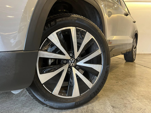 Volkswagen Taos 1.4 250 Tsi Highline