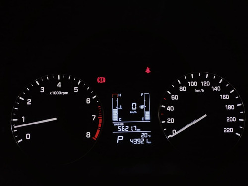 Imagem 11 de 14 de Hyundai Creta 1.6 Pulse