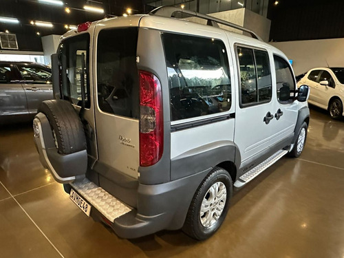 Fiat Doblo Adventure 1.8 8V (Flex)