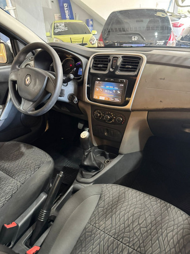 Renault Logan 1.6 Expression Hi-power 4p