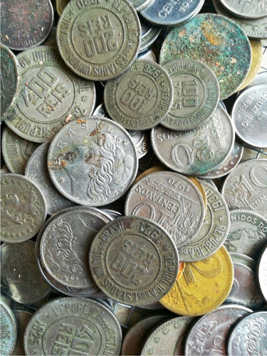Imagem 7 de 10 de 500gr De Moedas Antigas Não Garimpadas. Raras.