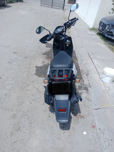 Seminueva Motor 4 Tiempos De 150cc Bajo Consumo De Gasolina