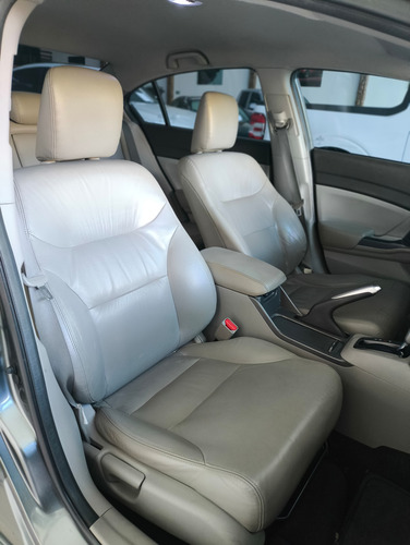 Honda Civic 1.8 Lxl Flex Aut. 4p