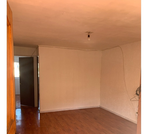 Imagen 5 de 10 de Oportunidad, Venta Depto. Segundo Piso Lo Prado