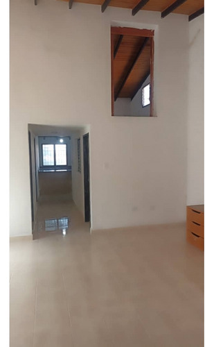 En Venta Anexo En La Urb. La Mara Merida Ve25-008mrd-cper