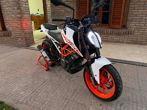 Imagen 3 de 14 de Ktm Duke 390