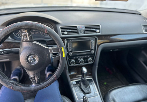 Volkswagen Passat 2.5 Highline L5 Nave At