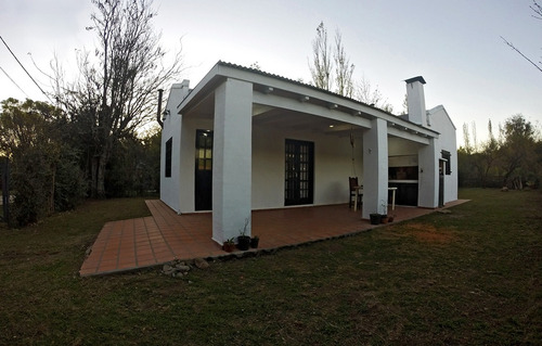 Casa En Barrio Cuatro Horizontes