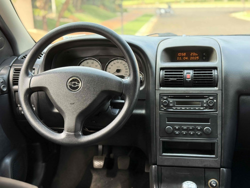 Chevrolet Astra 2.0 MPFI ADVANTAGE 8V FLEX 4P MANUAL