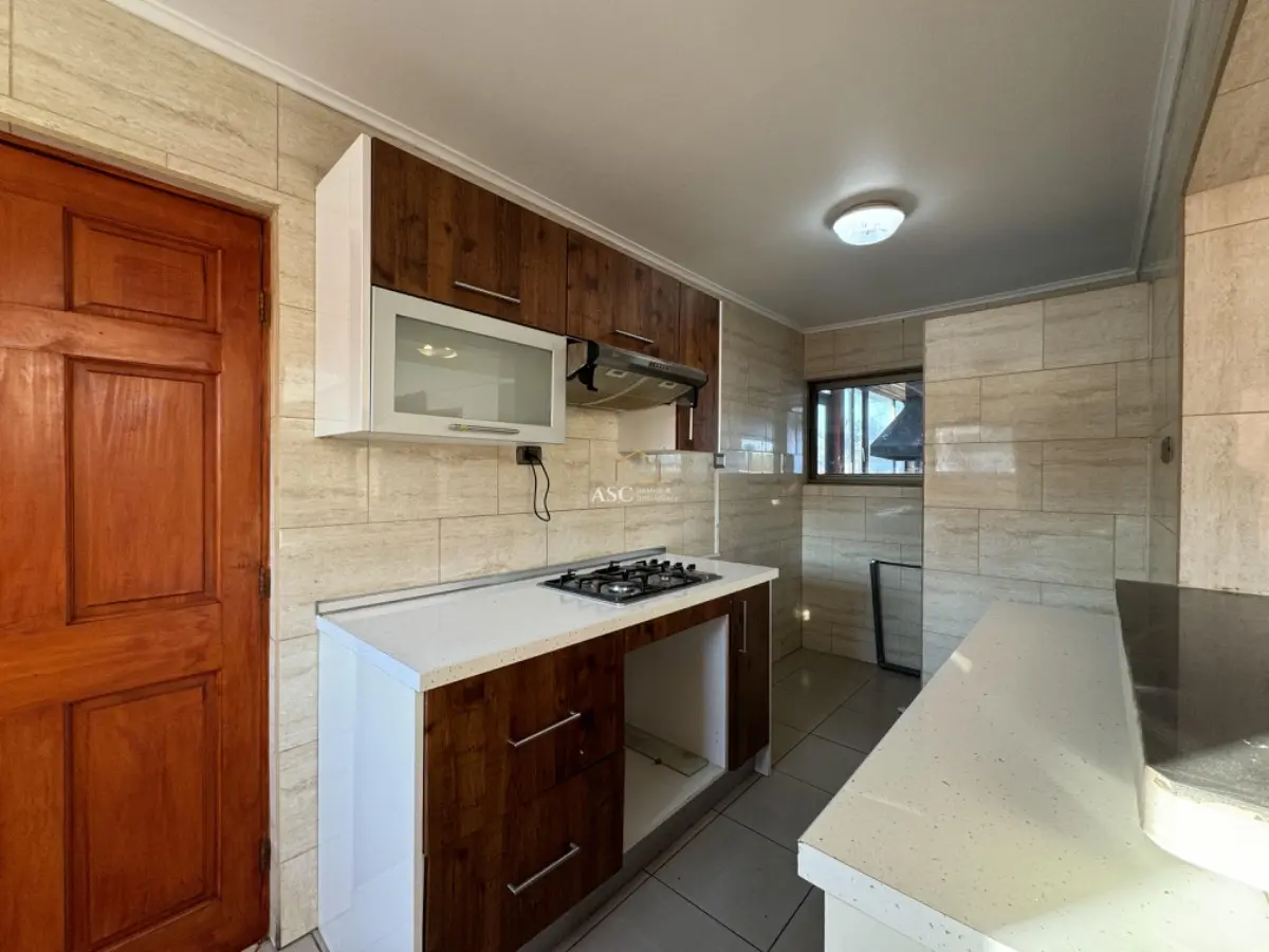 Imagen 4 de 17 de Hermosa Casa, Cond. Los Maitenes, A 0.9 Km De Los Ángeles.