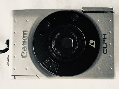 Câmera Fotográfica Canon Elph (filmes Aps) (para Coleção)