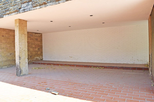 Casa En Venta, Lomas De Guevara, Guadalajara, Jalisco