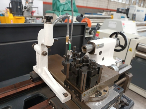 Torno Paralelo Santoro/ Baoji Bj1640g X 1000 Mm Entre Puntas
