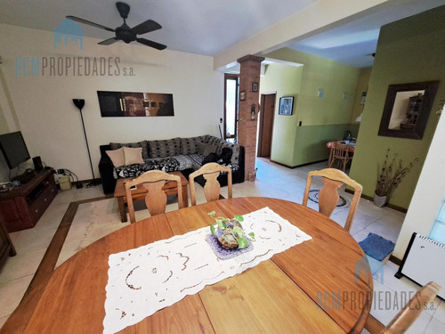 Imagen 21 de 30 de Venta Casa 5 Ambientes Coghlan