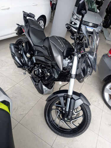 Bajaj Dominar 400 2023