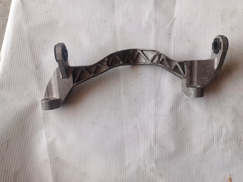 Base De Múltiple De Admisión De Onix 2023 1.3l Sin Turbo (Usado)