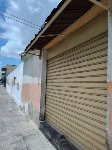 ¡venta! Casa Con Local Comercial, Sector Santa Rosa, Maracay.
