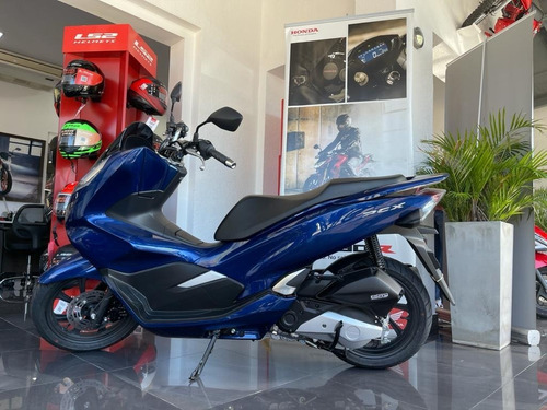 Imagen 8 de 25 de Honda Pcx 150 Scooter 2021 Modelo Dlx Nuevo - Power Bikes