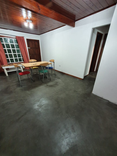 Imagen 6 de 17 de Hermosa Casaquinta Con Pileta Y Terreno De 2000m2