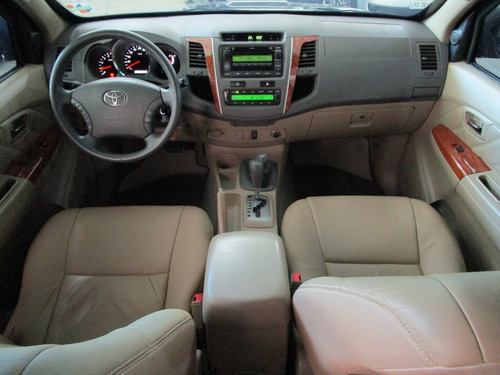 Hilux Sw4 3.0 Diesel 7 Lug. Blindada