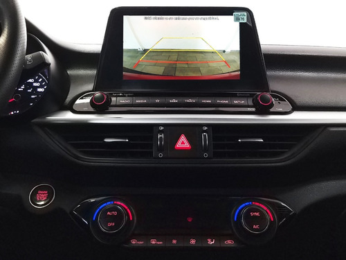 Imagen 12 de 15 de Kia Forte Hb Gt 2019 Rojo